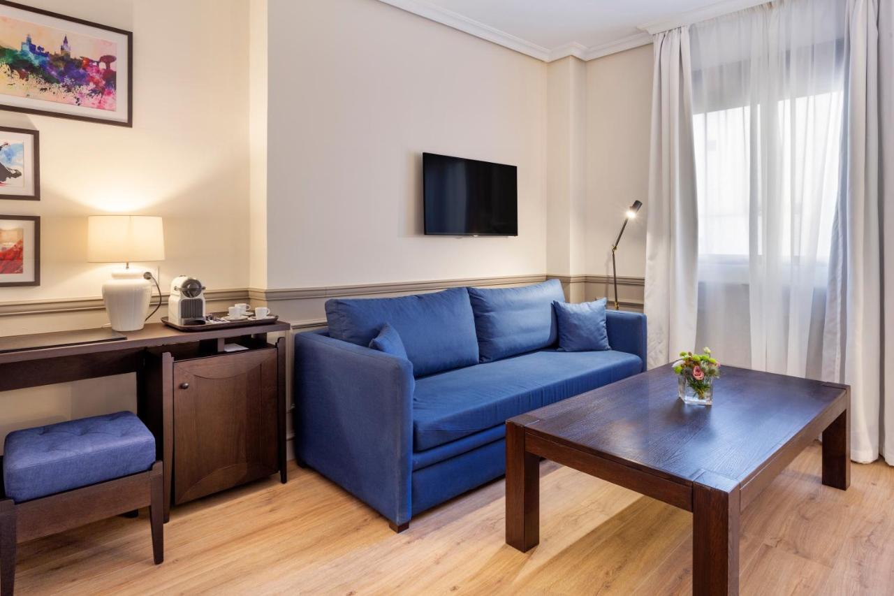 H10 Corregidor Boutique Hotel Севиля Екстериор снимка