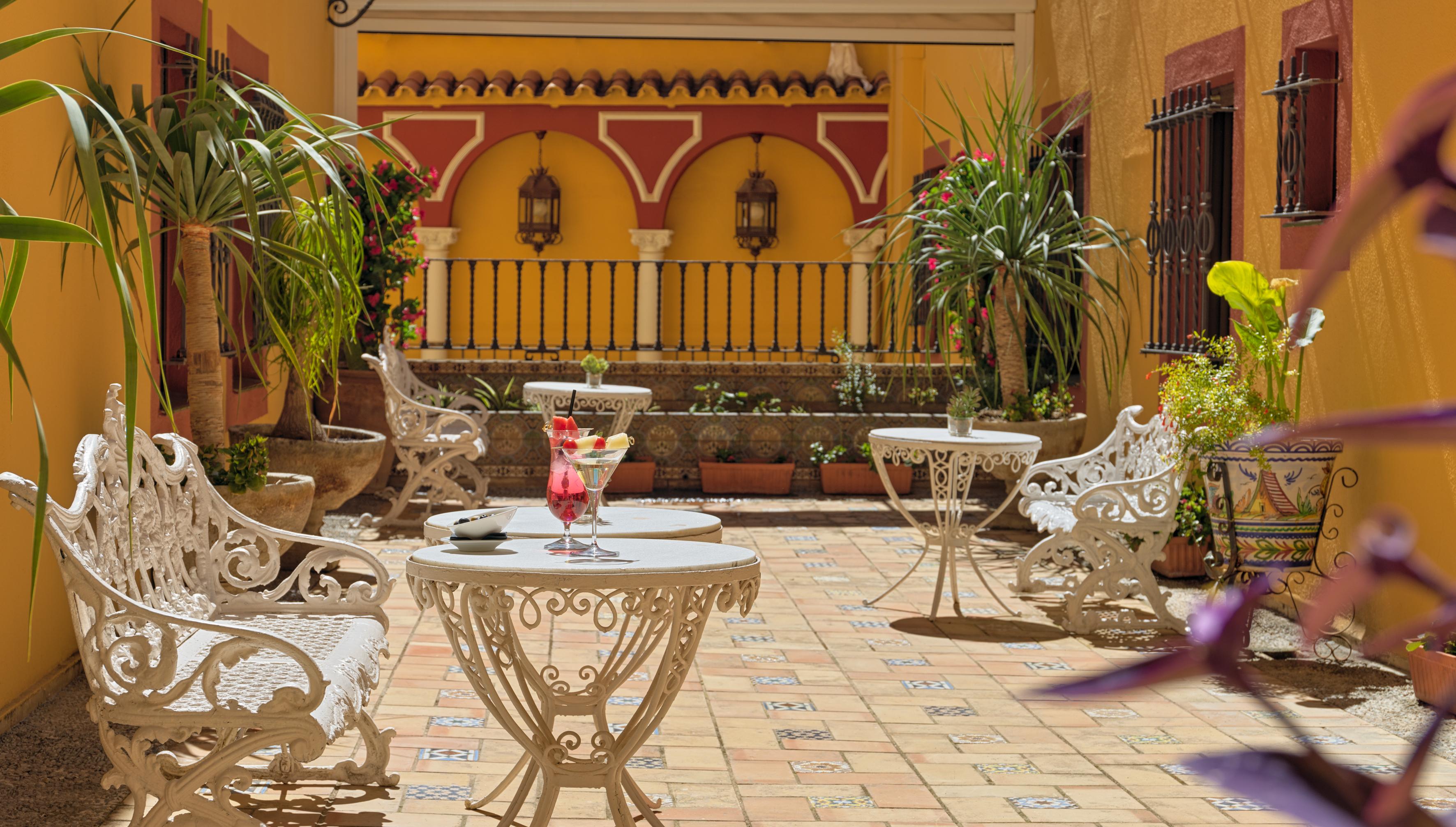 H10 Corregidor Boutique Hotel Севиля Екстериор снимка